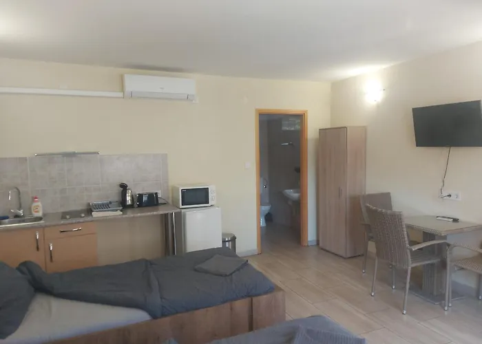 Apartman116 Airport アパート *